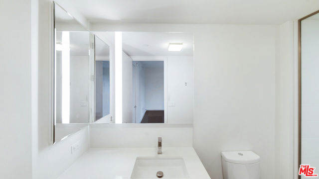 Image 25 of 60 For 1755 Ocean Avenue 303