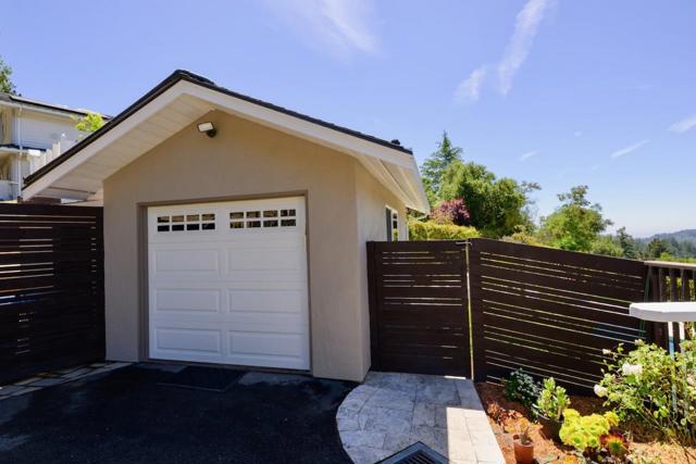 520 Sand Hill Road, Scotts Valley CA: https://media.crmls.org/mediaz/7dac135e-ea0b-446a-9a66-0f9d2b5b875d.jpg