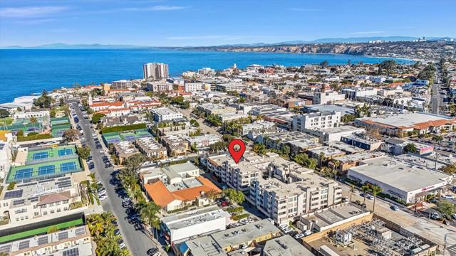 7550 Eads Ave, La Jolla, California 92037, 2 Bedrooms Bedrooms, ,2 BathroomsBathrooms,Condominium,For Sale,Eads Ave,250001170SD