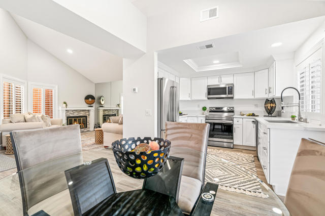 42515 Sultan Avenue, Palm Desert, CA 92211