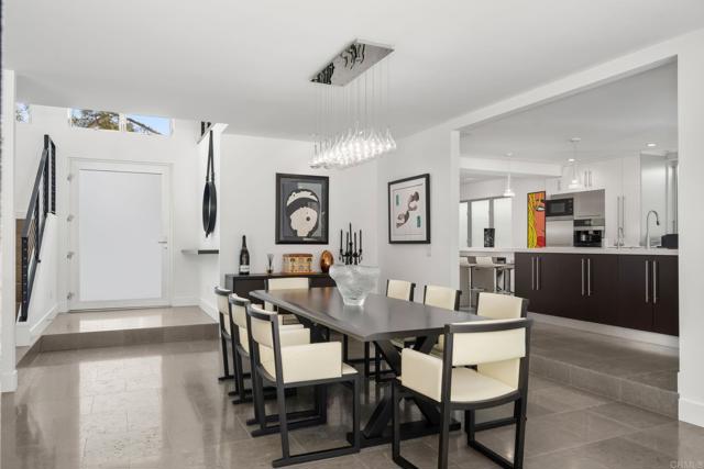 Detail Gallery Image 4 of 19 For 13936 Mira Montana Dr., Del Mar,  CA 92014 - 4 Beds | 2/1 Baths