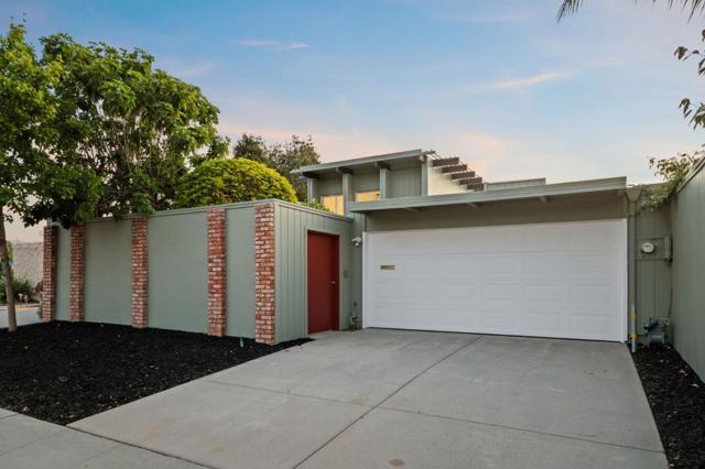 1393 Sydney Drive, Sunnyvale CA: https://media.crmls.org/mediaz/7daded17-9764-4e84-bdc3-2f2acb70ed16.jpg