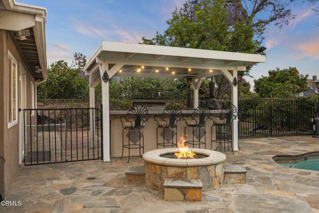 1099 N Agusta Avenue, Camarillo CA: https://media.crmls.org/mediaz/7dae303c-ed2f-41bf-904a-096ccad9ab27.jpg
