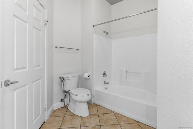 Image 36 of 51 For 3835 Elijah Ct  518