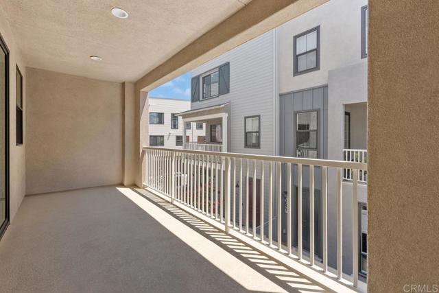 Detail Gallery Image 9 of 37 For 2536 Elderberry Ln, Carlsbad,  CA 92008 - 4 Beds | 3/1 Baths