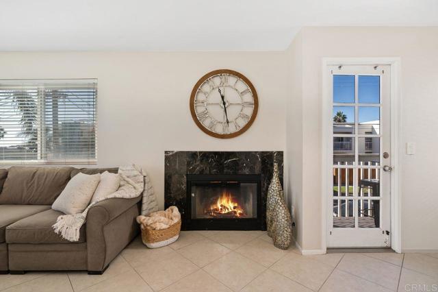 Detail Gallery Image 2 of 33 For 1114 Tait Street #H,  Oceanside,  CA 92054 - 2 Beds | 1/1 Baths