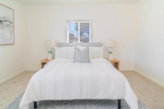 260 E St, Chula Vista CA: https://media.crmls.org/mediaz/7daf1f46-5504-4ce0-ad76-c349f46742f6.jpg