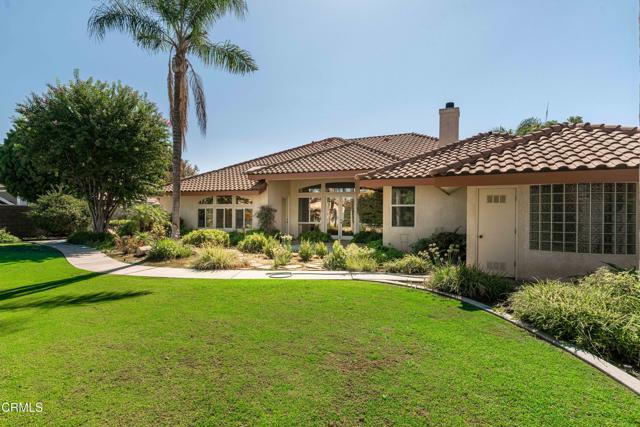 Detail Gallery Image 3 of 51 For 13300 Coco Palm Ct, Bakersfield,  CA 93314 - 4 Beds | 3 Baths