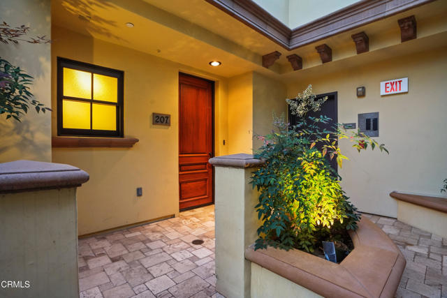 Detail Gallery Image 45 of 51 For 985 N Michillinda Ave #207,  Pasadena,  CA 91107 - 3 Beds | 5 Baths