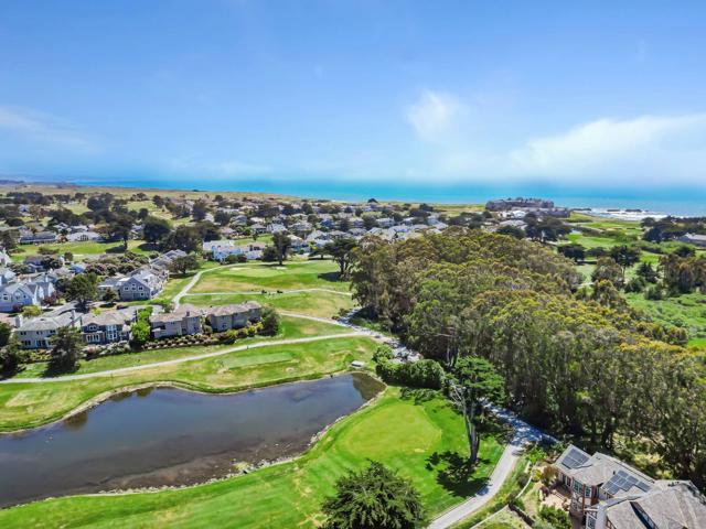 121 Carnoustie Drive, Half Moon Bay CA: https://media.crmls.org/mediaz/7db0f878-6e43-4427-b5bb-9926fa76cc3e.jpg