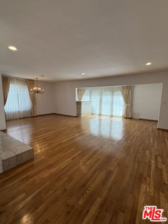1481 Benedict Canyon Drive, Beverly Hills CA: https://media.crmls.org/mediaz/7db1e461-a2c0-4863-90fe-53317834b7fb.jpg