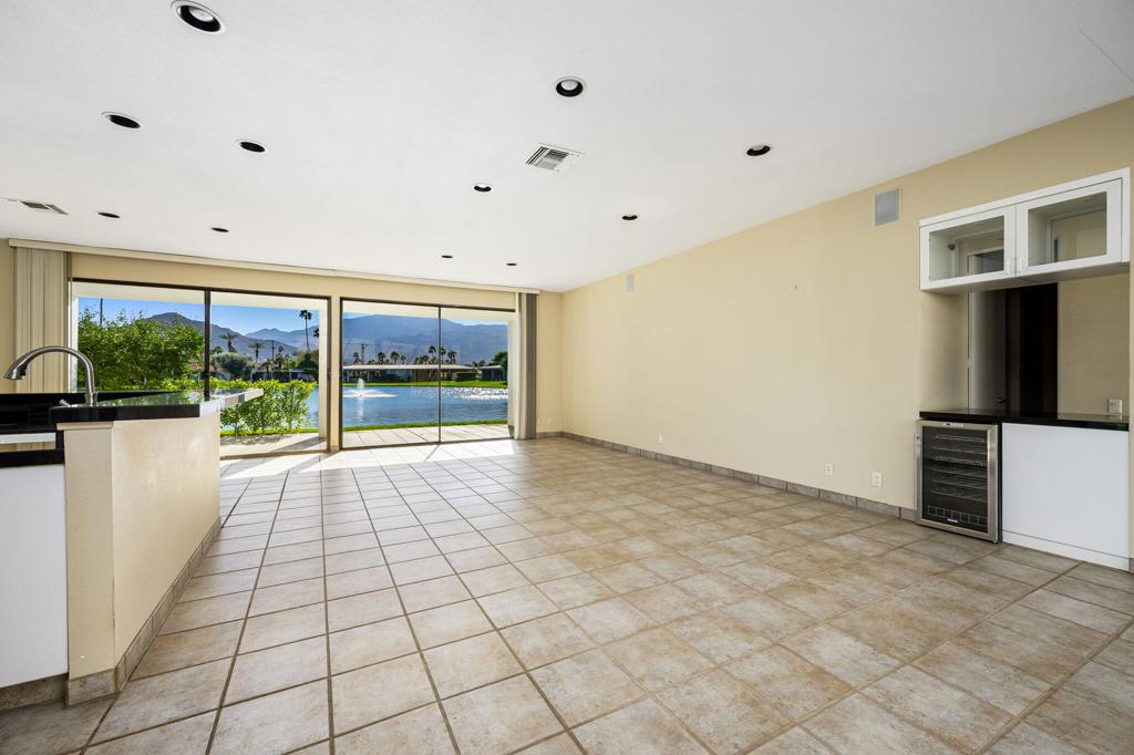 MLS #219139684DA image #3