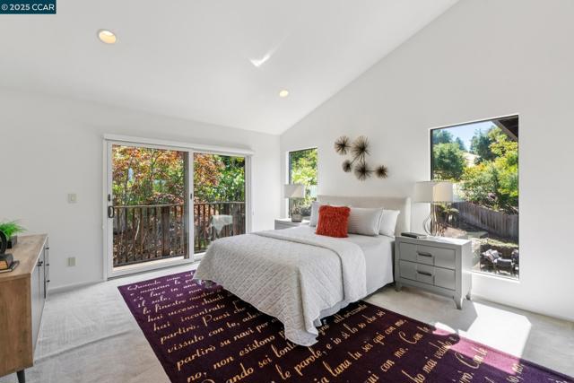 127 Devin Dr, Moraga CA: https://media.crmls.org/mediaz/7db294a9-0297-48cb-9bc2-9c3801e0cf05.jpg