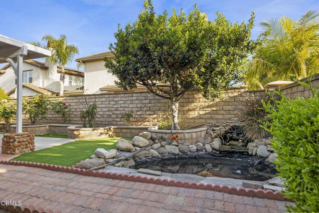 3806 Golden Pond Drive, Camarillo CA: https://media.crmls.org/mediaz/7db3417f-29ca-4ee6-aaab-d66a90664b4f.jpg