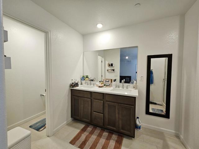 Image 12 of 32 For 4033 Haflinger Way