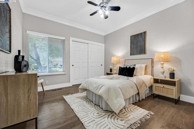3693 Mohr Ave, Pleasanton CA: https://media.crmls.org/mediaz/7db3b6f5-234c-49ec-ae24-1132dbf73fd9.jpg