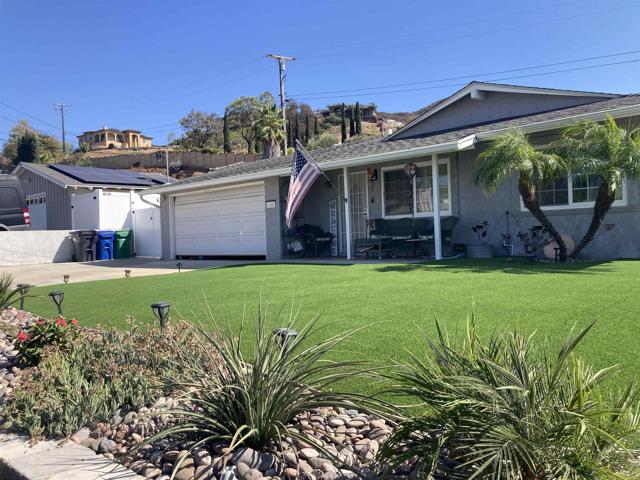 11007 Larkridge Street, Santee CA: https://media.crmls.org/mediaz/7db40bad-1706-4547-9ccd-9ef8957e6890.jpg