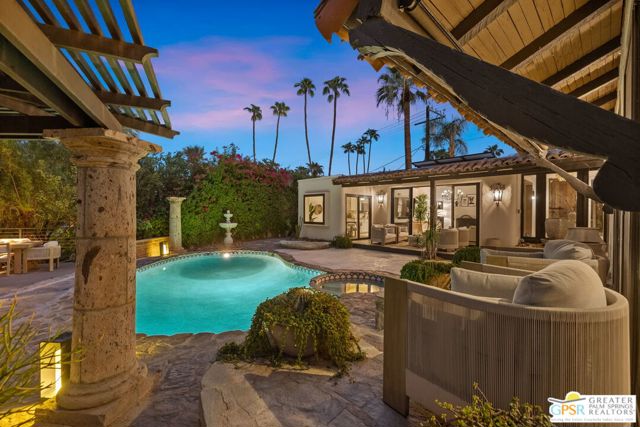370 W Crestview Drive, Palm Springs, CA 92264