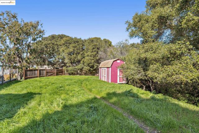 0 Fairview Ave, Richmond CA: https://media.crmls.org/mediaz/7db4b860-e140-4fb2-bd0d-e8428ad227d9.jpg