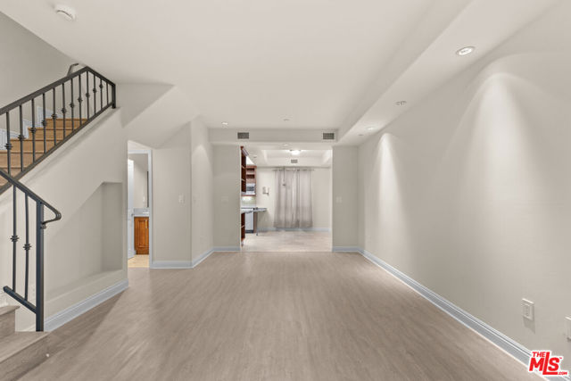 11323 Huston Street, North Hollywood CA: https://media.crmls.org/mediaz/7db54b20-aa59-470e-bcd8-e6776bfe47ef.jpg