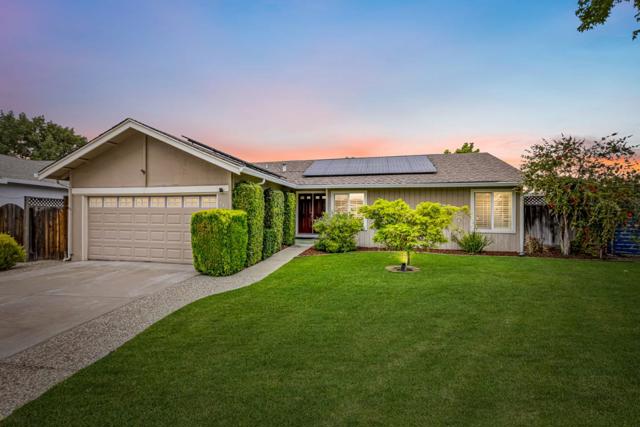 464 Edelweiss Drive, San Jose CA: https://media.crmls.org/mediaz/7db5bba9-81f2-4197-b81c-7900c25269bf.jpg