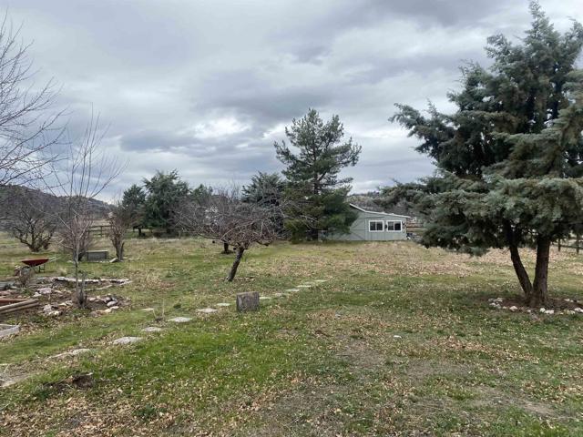 Detail Gallery Image 31 of 34 For 18461 Santa Anita St, Tehachapi,  CA 93561 - 3 Beds | 2 Baths