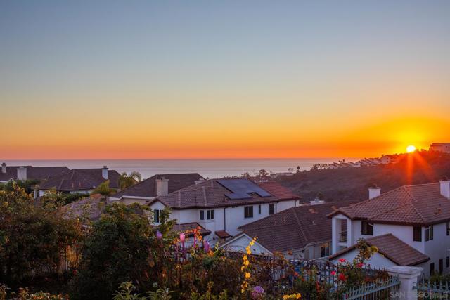 37 Santa Lucia, Dana Point CA: https://media.crmls.org/mediaz/7db6ff1d-6b32-4928-99e4-a90b799e1cb3.jpg