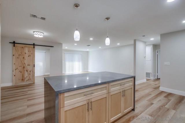 16731 Callado Ct, San Diego CA: https://media.crmls.org/mediaz/7db7ec36-5b6e-4685-9ec6-5c5fb4da9309.jpg