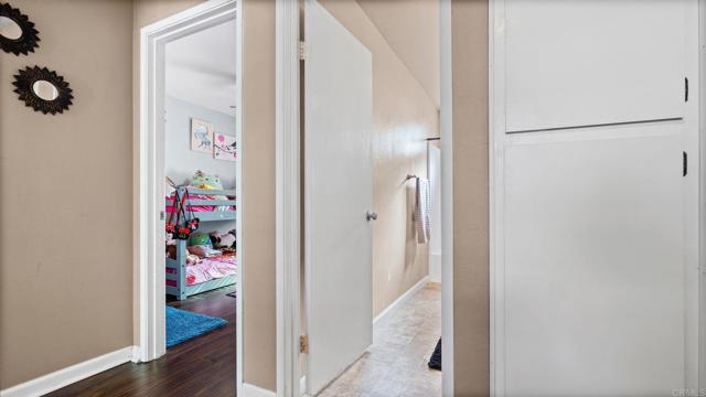 Detail Gallery Image 12 of 28 For 8146 Lemon Grove Way #B,  Lemon Grove,  CA 91945 - 2 Beds | 1/1 Baths