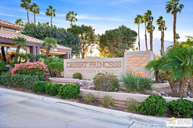 67488 Toltec Court, Cathedral City CA: https://media.crmls.org/mediaz/7db86a5d-e230-4275-afd7-2afac10cf9e8.jpg