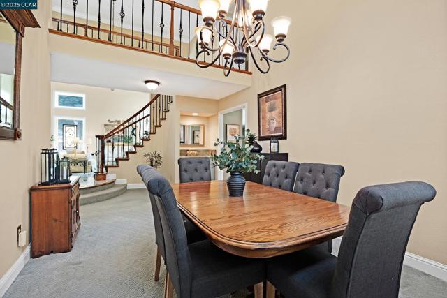100 Chadbourne Dr, Danville CA: https://media.crmls.org/mediaz/7db8a89f-e17f-4f47-8387-3ce9552846bc.jpg