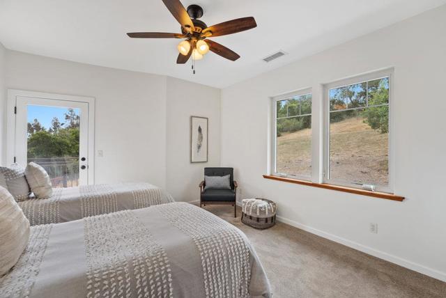 350 Windsong Way, Watsonville CA: https://media.crmls.org/mediaz/7db8e3be-a82a-40ef-b153-e78df9aa33d2.jpg