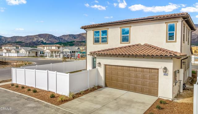 Detail Gallery Image 2 of 21 For 3874 Savannah Ln, Piru,  CA 93040 - 3 Beds | 2/1 Baths