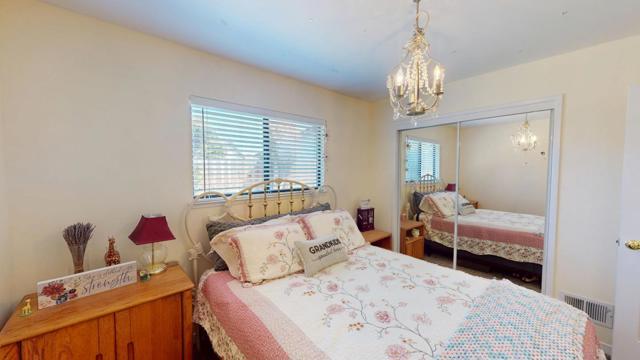 1127 Montecito Circle, Salinas CA: https://media.crmls.org/mediaz/7db96cc9-a34d-4dcd-a2b8-c461167e3a75.jpg