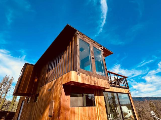 518 Container Way, Boulder Creek CA: https://media.crmls.org/mediaz/7dbaa9c2-5639-469a-9c7d-b5cc3ab73044.jpg