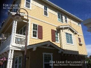 654 Sea Anchor Drive, Redwood City CA: https://media.crmls.org/mediaz/7dbc2e41-9104-4582-a8ac-c7bd61a6c84b.jpg