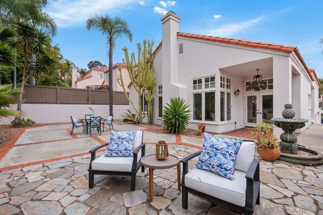 13563 Caminito Carmel, Del Mar CA: https://media.crmls.org/mediaz/7dbd6c69-2c83-4b55-a6ef-796ce64f81cb.jpg