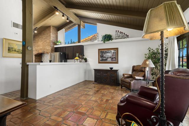 Sitting Area off Kitchen