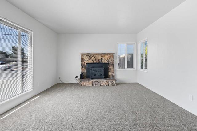 160 Napa Street, Watsonville CA: https://media.crmls.org/mediaz/7dbf65fb-85b8-48be-91df-c83481a0d7e1.jpg
