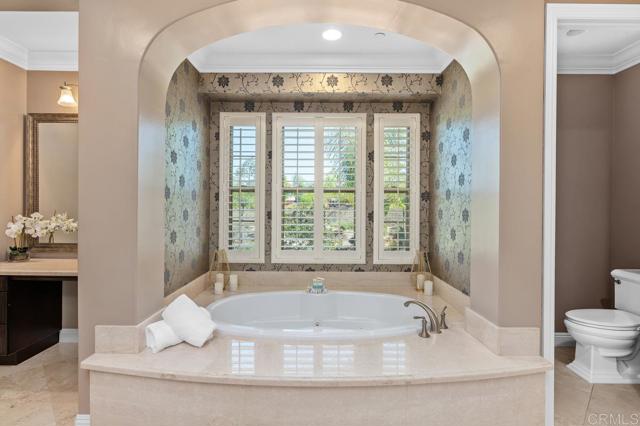 Image 50 of 57 For 15035 Applewood Ct