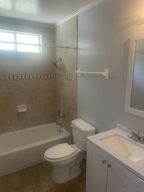 4043 Mira Costa St., Oceanside CA: https://media.crmls.org/mediaz/7dc1752a-01d4-4709-ac43-5976028ab5aa.jpg