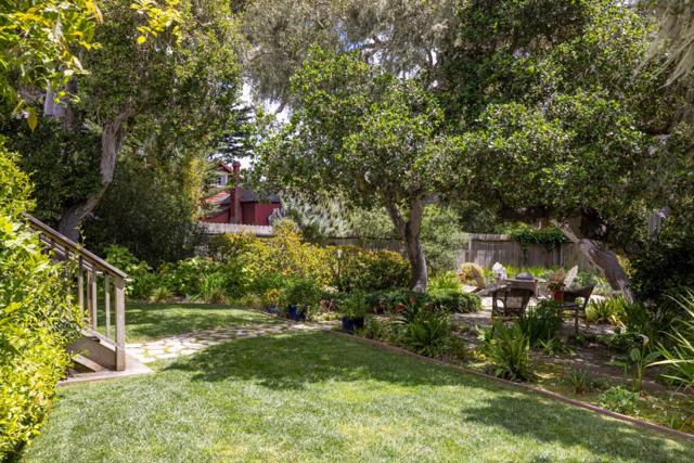 867 Grove Street, Monterey CA: https://media.crmls.org/mediaz/7dc2b0e9-44b6-4684-bc6f-dc71ad37acb2.jpg