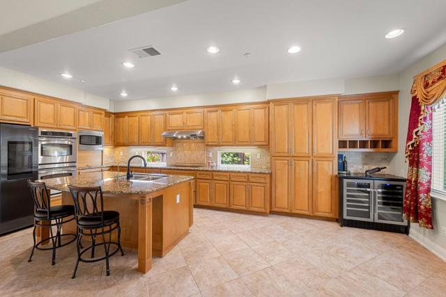 5871 Masoni Place, Gilroy CA: https://media.crmls.org/mediaz/7dc2bc6d-b5cc-4fd3-b241-42f65e87b38d.jpg