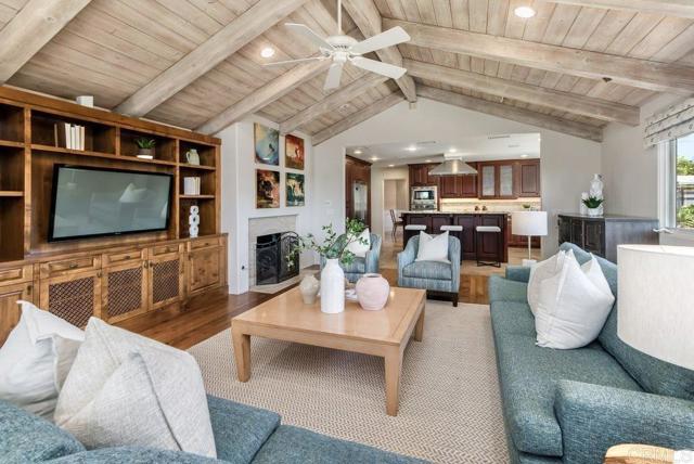 1470 Rubenstein Ave, Cardiff by the Sea CA: https://media.crmls.org/mediaz/7dc35e30-fc26-40e5-b5f8-7e6d15607bdb.jpg