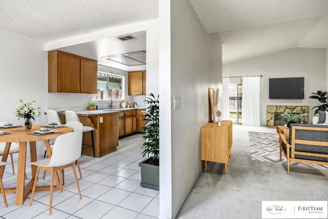 Detail Gallery Image 9 of 39 For 241 Saguaro Pl, Oceanside,  CA 92057 - 3 Beds | 2 Baths