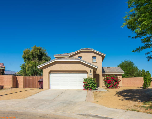 83628 Serpentine Way, Coachella CA: https://media.crmls.org/mediaz/7dc55776-3909-422d-b5b5-a3f7164a8134.jpg