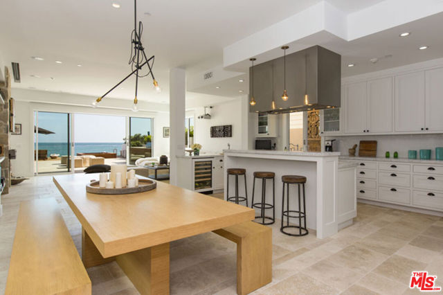 23812 Malibu Road, Malibu CA: https://media.crmls.org/mediaz/7dc6d8b8-1748-44f2-8bd7-c457e90d0f83.jpg