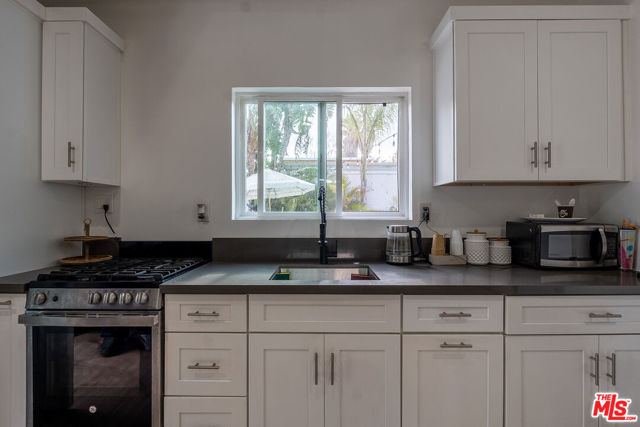 12322 Sylvan Street, North Hollywood CA: https://media.crmls.org/mediaz/7dc83abc-ae6d-4d65-86f0-e8d6a954f766.jpg