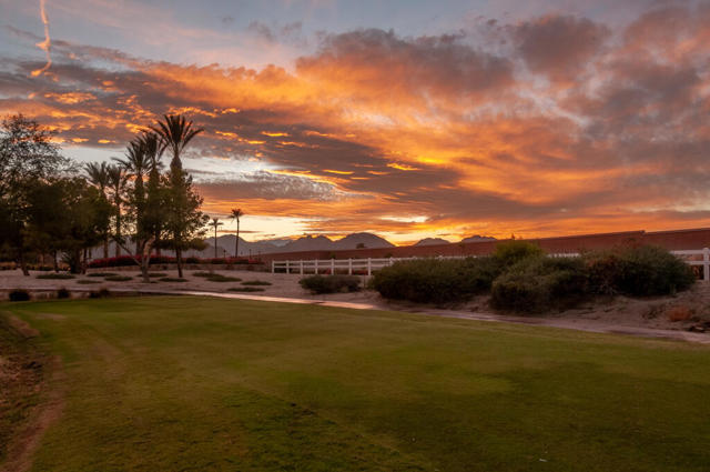 60590 Lace Leaf Court, La Quinta CA: https://media.crmls.org/mediaz/7dc8a15f-53ed-4510-80f3-57dac59e5341.jpg