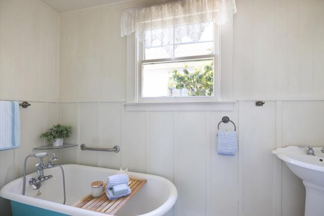 119 Fountain Avenue, Pacific Grove CA: https://media.crmls.org/mediaz/7dc9096e-e23a-4a42-a990-1e544404a1e7.jpg